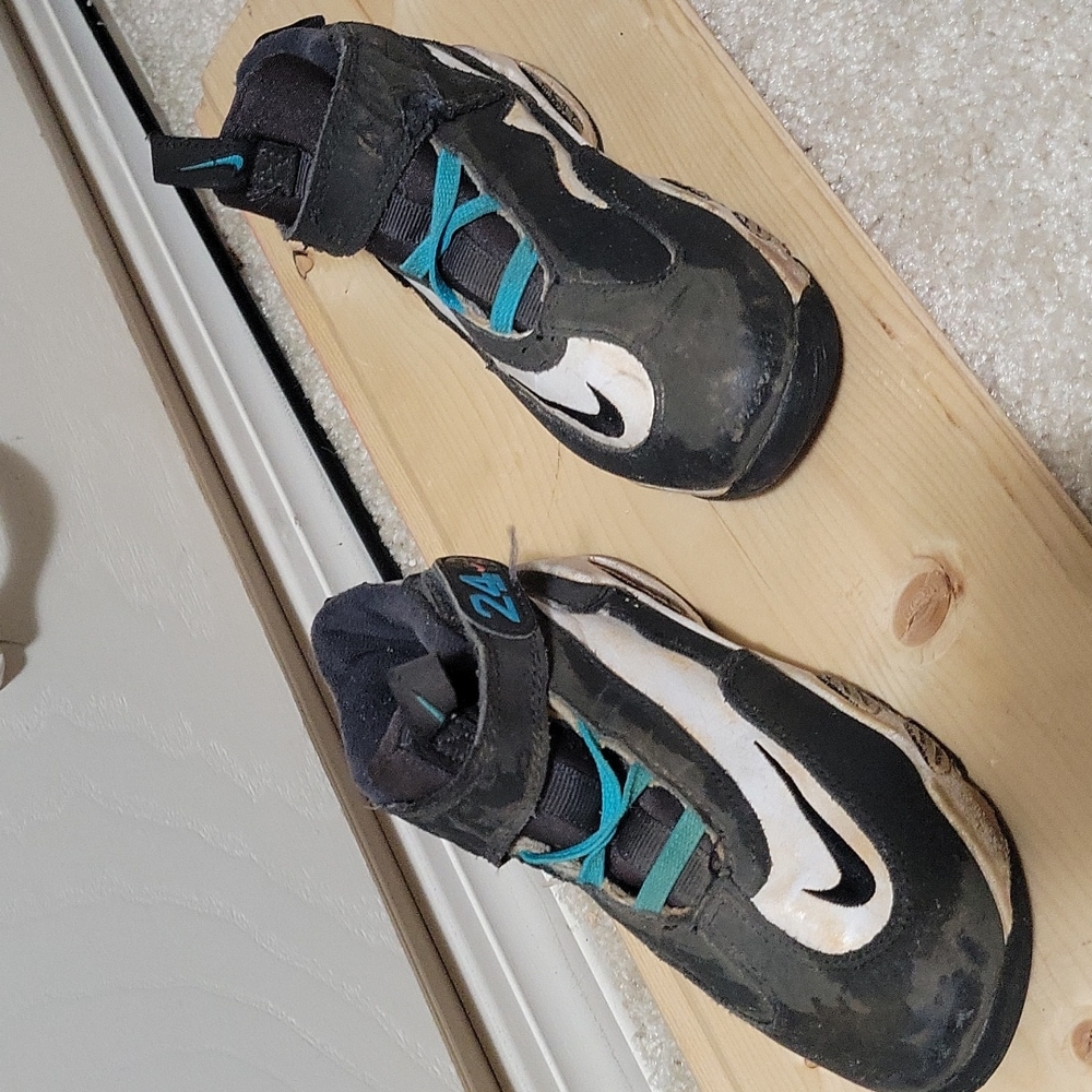 Toddler Size 10 Nike Griffey Shoes
